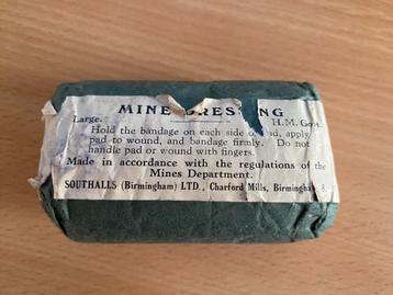 WO2 Engels “Mine Dressing Large” verbandpakje beschikbaar voor biedingen