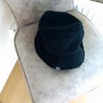 Nieuw teddyhoedje in zwart superstoer en modieus, Ophalen of Verzenden, Zo goed als nieuw, One size fits all