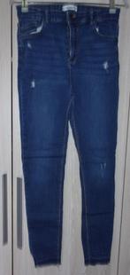Spijkerbroek Pull & Bear, Kleding | Dames, Spijkerbroeken en Jeans, Ophalen of Verzenden, Zo goed als nieuw, Blauw, W28 - W29 (confectie 36)