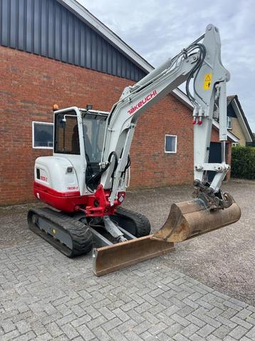takeuchi tb235-2 kraan graafmachine 2020 beschikbaar voor biedingen