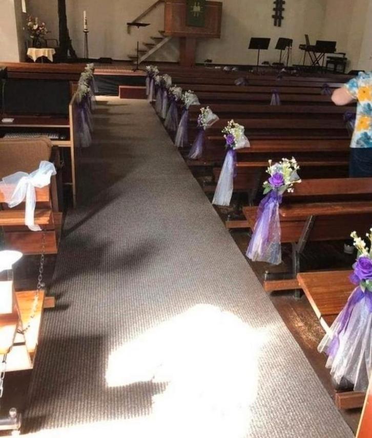 Bruiloft Versiering - Kerkbank Decoratie, Huis en Inrichting, Woonaccessoires | Kunstplanten en Kunstbloemen, Zo goed als nieuw