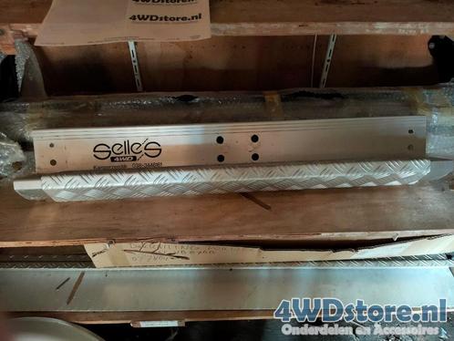 Middelste gedeelte Achterbumper Nissan Patrol Y61, Auto-onderdelen, Carrosserie en Plaatwerk, Bumper, Nissan, Achter, Gebruikt