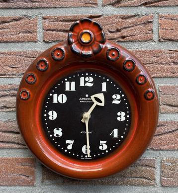 Leuke Retro Junghans Klok - vintage mid century sixties beschikbaar voor biedingen