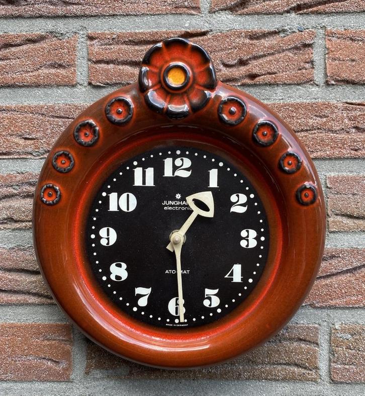 Leuke Retro Junghans Klok - vintage mid century sixties, Huis en Inrichting, Woonaccessoires | Klokken, Gebruikt, Wandklok, Analoog