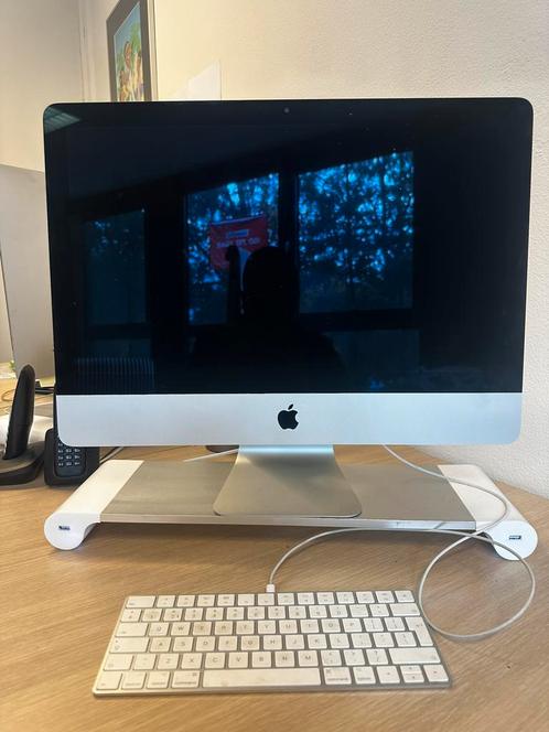 IMac 21.5 Inch (2017), Computers en Software, Apple Desktops, Zo goed als nieuw, iMac, Verzenden