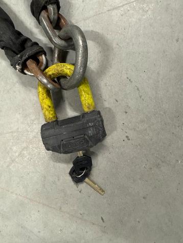 Art4 Motorslot met Ketting beschikbaar voor biedingen