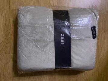 Kleed, beige, 160x130cm beschikbaar voor biedingen