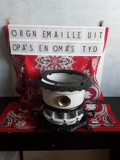 Voor 't orgn. emaille keukengerei uit OPA'S EN OMA'S TIJD, Antiek en Kunst, Antiek | Emaille, Ophalen of Verzenden