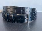 Zwarte croco print riem beschikbaar in 95 -105 -115 cm nieuw, Op maat te maken, Nieuw, Echt leer, Made in Holland