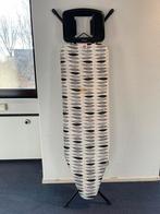 Brabantia strijkplank met strijkplank houder, Witgoed en Apparatuur, Strijkijzers en Strijkplanken, Gebruikt, Ophalen