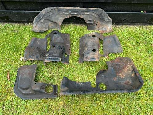 Volkswage T3 2.0 CU Motorbeplating set Zeldzaam VW Parts, Auto-onderdelen, Motor en Toebehoren, Volkswagen, Ophalen of Verzenden