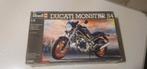 Revell Ducati Monster S4 - deels gebouwd, Ophalen of Verzenden, Zo goed als nieuw, Revell