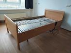 Stevig comfortabel bed, 100 cm, Eenpersoons, Bruin, Zo goed als nieuw