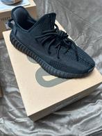 Yeezy 350 onyx, Kleding | Heren, Schoenen, Ophalen of Verzenden, Nieuw, Zwart