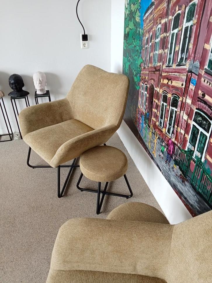 2 prachtige lekker zittende stoelen met krukjes, Antiek en Kunst, Kunst | Designobjecten, Ophalen