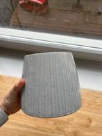 Mooie bloempot voor binnen of balkon, Ophalen, Rond, Binnen, Zo goed als nieuw