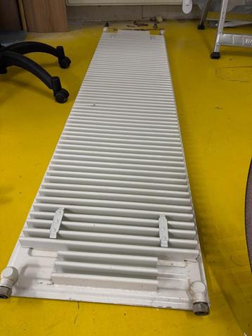 Radiator - Radiatoren - 180x60 beschikbaar voor biedingen