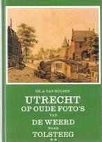 Utrecht op oude Foto's van De Weerd naar Tolsteeg, Ophalen of Verzenden, Zo goed als nieuw