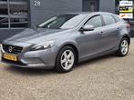 Volvo V40 1.6 T4 180pk Momentum NED AUTO DEALER ONDERHOUDEN, Gebruikt, 4 cilinders, 700 kg, Leder en Stof