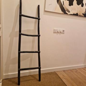 Decoratieve ladder - Zwart Hout beschikbaar voor biedingen