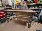Degelijke Werkbank/ werktafel met Laden, Doe-het-zelf en Verbouw, Werkbanken, Ophalen, Gebruikt, 120 tot 170 cm, Bankschroef