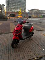 Piagio Zip 2014, Fietsen en Brommers, Scooters | Piaggio, Ophalen, Zip, Zo goed als nieuw, Benzine