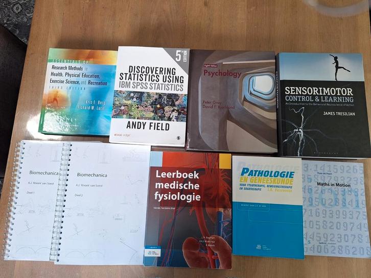 Alle 9 boeken en syllabi 1e j. Bewegingswetenschappen RUG, Boeken, Studieboeken en Cursussen, Zo goed als nieuw, HBO, Beta, Ophalen of Verzenden