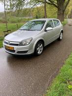 Opel Astra 1.6 16V Enjoy 5D 77KW 2004 Grijs airco, 1165 kg, Origineel Nederlands, Te koop, Zilver of Grijs
