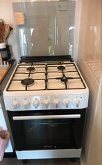 Zo goed als nieuw  gasfornuis van Wiggo, Witgoed en Apparatuur, Fornuizen, Ophalen, 4 kookzones, Zo goed als nieuw, Gas
