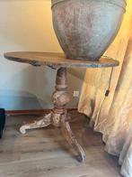 Driepoot tafel groot, Ophalen, Gebruikt, Rond, Landelijk