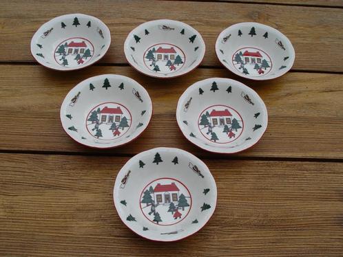 Masons mason christmas village dessertschaaltjes kerst, Huis en Inrichting, Keuken | Servies, Zo goed als nieuw, Wedgwood, Aardewerk