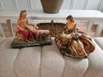 ☆GRATIS☆ Twee oude brocante schouwbeelden beelden, Antiek en Kunst, Curiosa en Brocante, Ophalen