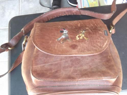 Vintage Lederen Walt Disney schoudertas, Sieraden, Tassen en Uiterlijk, Tassen | Damestassen, Zo goed als nieuw, Schoudertasje