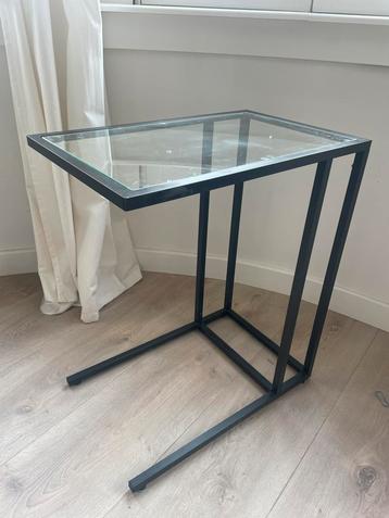Side tabel VITTSJO IKEA beschikbaar voor biedingen