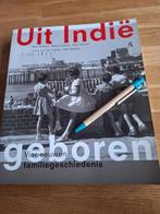 Uit Indie Geboren vier eeuwen familiegeschiedenis, Marine, Ophalen of Verzenden, Zo goed als nieuw, Tweede Wereldoorlog