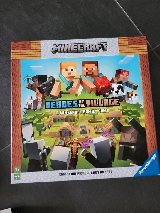 Minecraft: Heroes of the Village Bordspel leuk als sintkado, Hobby en Vrije tijd, Gezelschapsspellen | Bordspellen, Zo goed als nieuw