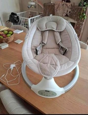 Niuewe elektrische babywipstoel met muziek en afstandsbedien beschikbaar voor biedingen