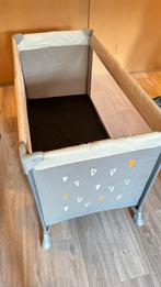 Campingbedje + matras, Ophalen, Gebruikt, Reisbedje