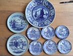 9 verschillende "Delft Blauwe" borden voorzien van stempels, Antiek en Kunst, Curiosa en Brocante, Ophalen of Verzenden