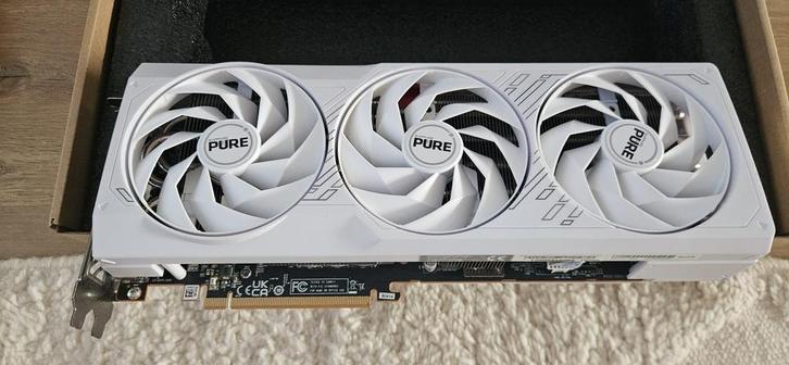 AMD Radeon 7800 XT, Computers en Software, Videokaarten, Zo goed als nieuw, AMD, PCI-Express 4.0, GDDR6, HDMI, DisplayPort, Ophalen of Verzenden