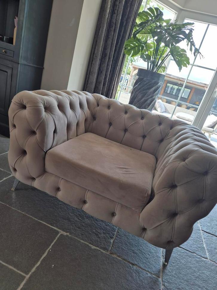 Gratis! 2x sofa met kapotte bekleding, Huis en Inrichting, Stoelen, Gebruikt, Ophalen