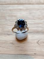 Antieke Diana ring met blauwe saffier en wit goud, Wit, Ophalen of Verzenden, Zo goed als nieuw, 17 tot 18
