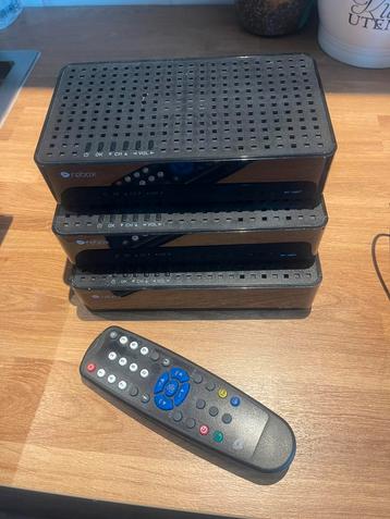 Digitenne met antenne, afstandsbediening. beschikbaar voor biedingen