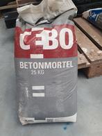 2 zakken betonmortel CEBO 25kg, Ophalen, Nieuw, Overige typen