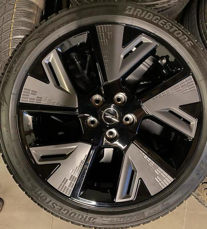 NIEUWE/demo Opel Astra L velgen + Bridgestone winterbanden, Auto-onderdelen, Banden en Velgen, Banden en Velgen, Winterbanden