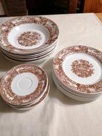 Arcopal borden. 8 diepe, 8 ontbijt en 6 kleine bordjes, Ophalen of Verzenden, Porselein, Bord of Schaal