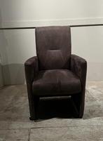 Bruine fauteuil op wielen te koop, Ophalen, Minder dan 75 cm, Zo goed als nieuw, Stof