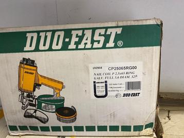 Nagel op rol/spijker op rol/spoelnagel Duo-Fast grote partij beschikbaar voor biedingen