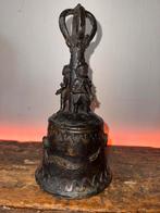 Grote zeer oude bronzen tibetaanse bel 25 cm, Antiek en Kunst, Kunst | Niet-Westerse kunst, Ophalen of Verzenden