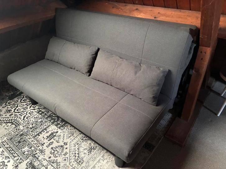 Slaapbank ‘Beter Bed Chicago’ in nieuwstaat. 195,5x147,5 cm, Huis en Inrichting, Slaapkamer | Slaapbanken, Zo goed als nieuw, 140 cm